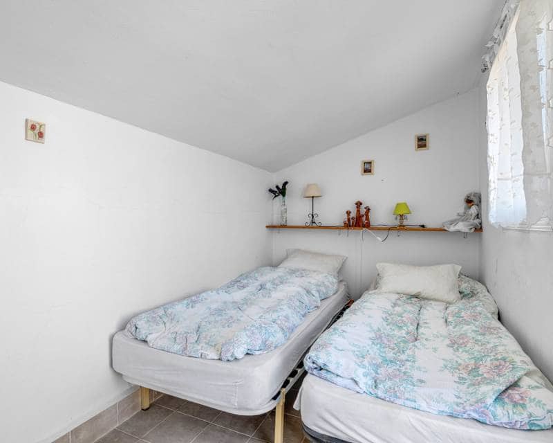2 soveværelse Byhus til salg i Ciudad Quesada med swimmingpool garage - € 234.000 (Ref: 10181726)