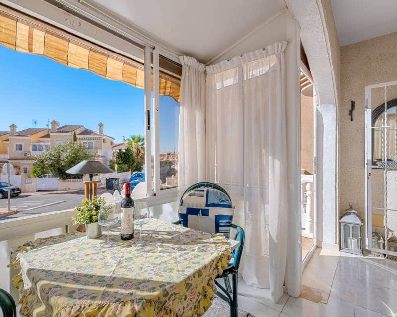 2 soveværelse Byhus til salg i Ciudad Quesada med swimmingpool garage - € 234.000 (Ref: 10181726)