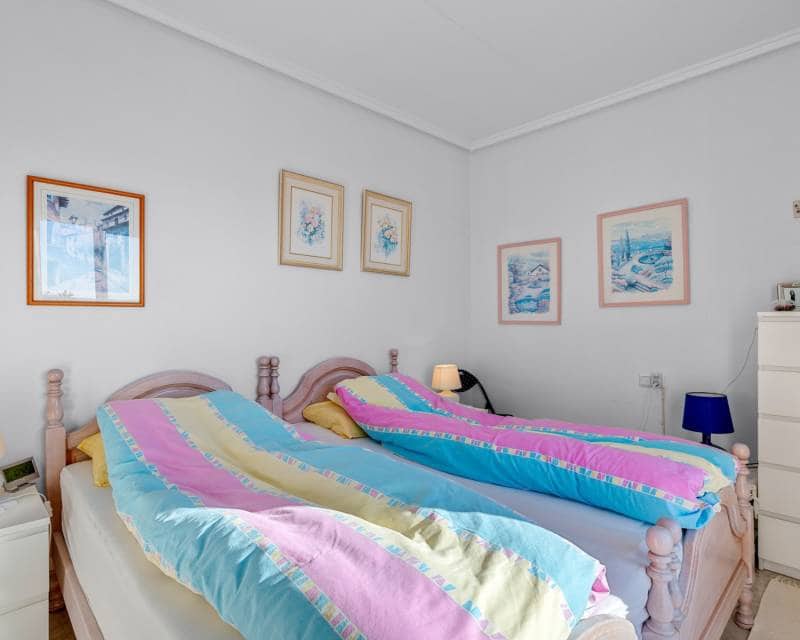 2 soveværelse Byhus til salg i Ciudad Quesada med swimmingpool garage - € 234.000 (Ref: 10181726)
