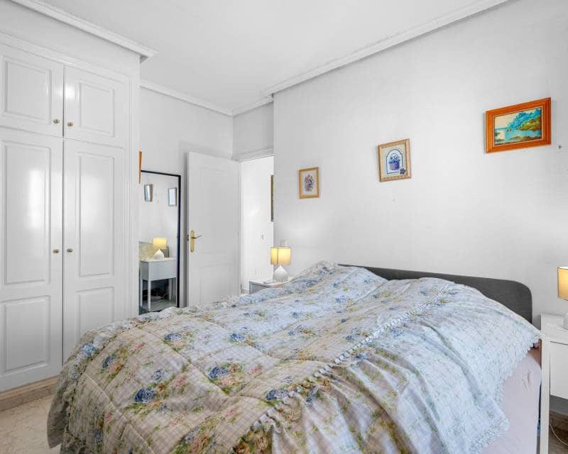 2 soveværelse Byhus til salg i Ciudad Quesada med swimmingpool garage - € 234.000 (Ref: 10181726)