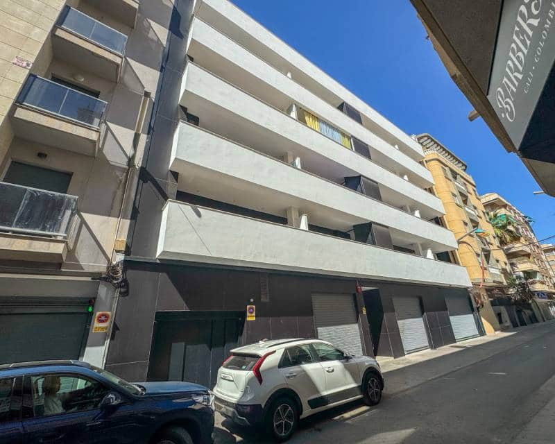 3 sovrum Takvåning till salu i Torrevieja med pool garage - 379 000 € (Ref: 10181727)