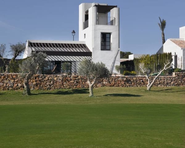 2 makuuhuone Paritalo myytävänä paikassa La Peraleja Golf Resort, Murcia kaupunki - 320 000 € (Ref: 10182146)