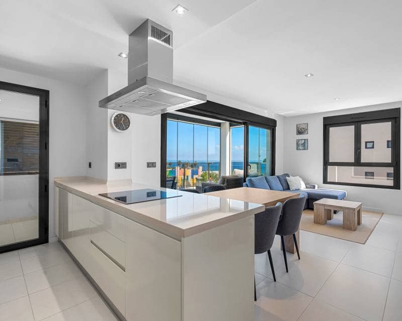 3 bedroom Apartment for sale in Mil Palmeras with pool garage - € 435,000 (Ref: 10183285)