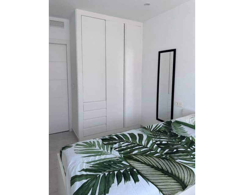 2 Zimmer Apartment zu verkaufen in Lo Pagan mit Pool Garage - 249.000 € (Ref: 10183541)
