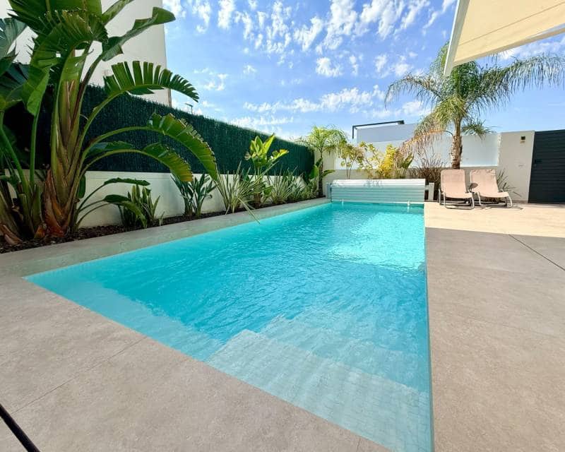 3 soverom Villa til salgs i Santiago de la Ribera med svømmebasseng garasje - € 489 000 (Ref: 10183737)