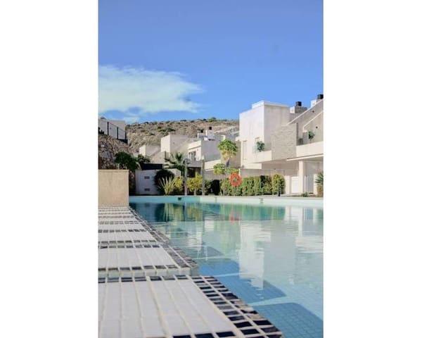 3 soverom Penthouse til salgs i Algorfa med svømmebasseng garasje - € 419 900 (Ref: 10185487)