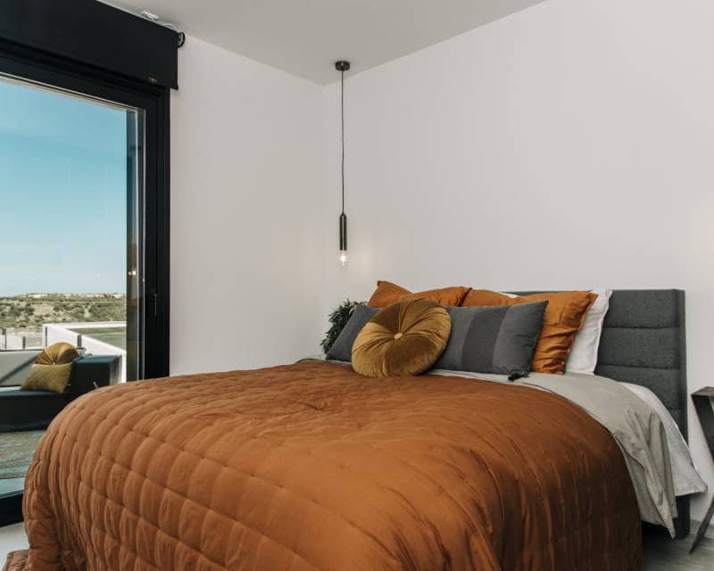 4 soveværelse Semi-Rækkehus til salg i Ciudad Quesada med swimmingpool garage - € 1.450.000 (Ref: 6045871)