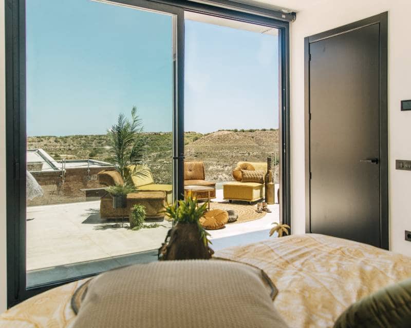 4 soveværelse Semi-Rækkehus til salg i Ciudad Quesada med swimmingpool garage - € 1.450.000 (Ref: 6045871)