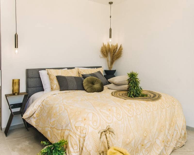 4 soveværelse Semi-Rækkehus til salg i Ciudad Quesada med swimmingpool garage - € 1.450.000 (Ref: 6045871)