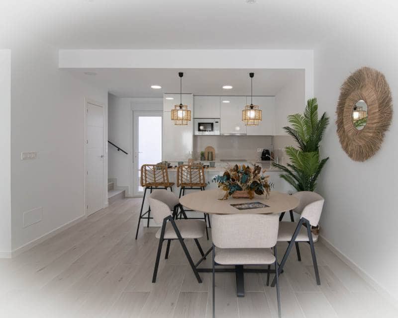 3 Zimmer Villa zu verkaufen in Avileses mit Pool - 269.000 € (Ref: 6092010)