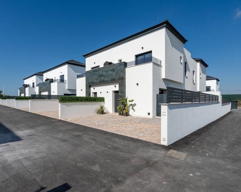 3 soveværelse Rækkehus til salg i Gran Alacant med swimmingpool - € 350.000 (Ref: 6200796)