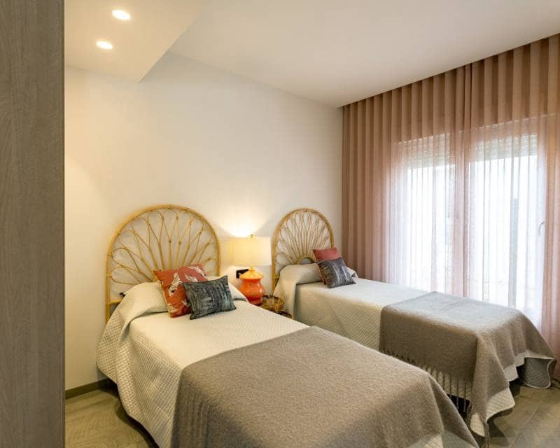 3 slaapkamer Halfvrijstaande villa te koop in Algorfa met zwembad - € 599.000 (Ref: 6203936)