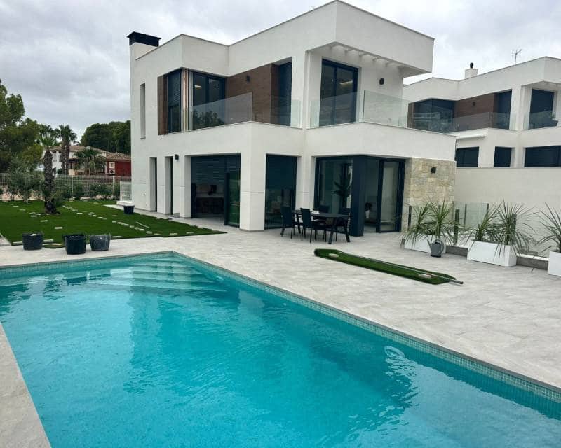 4 chambre Villa/Maison à vendre à Finestrat avec piscine garage - 1 049 000 € (Ref: 6463421)