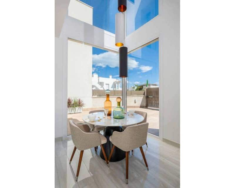 3 bedroom Villa for sale in Ciudad Quesada with pool - € 579,000 (Ref: 6480270)