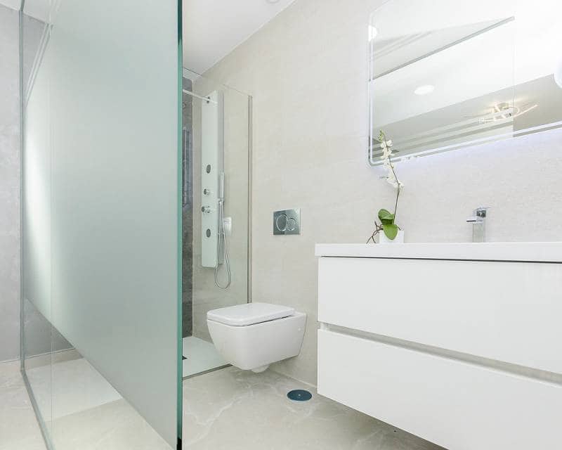 2 slaapkamer Huis te koop in San Miguel de Salinas met zwembad - € 375.000 (Ref: 6627673)