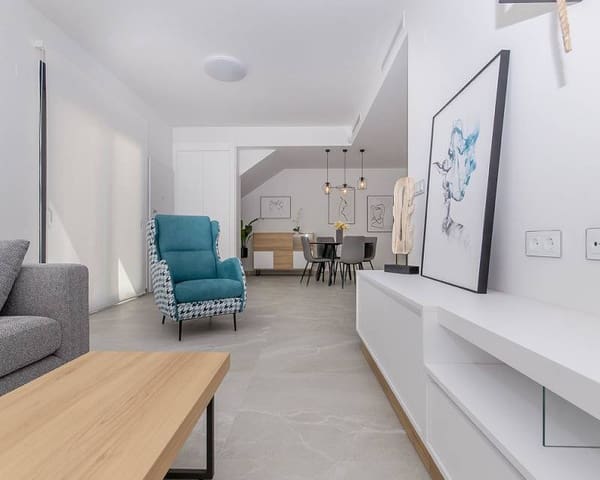 2 soveværelse Byhus til salg i San Miguel de Salinas med swimmingpool - € 415.000 (Ref: 6627674)