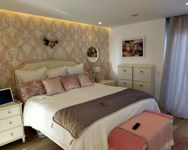 6 makuuhuone Huvila myytävänä paikassa Ciudad Quesada, Rojales mukana uima-altaan 
autotalli - 1 399 000 € (Ref: 6643593)