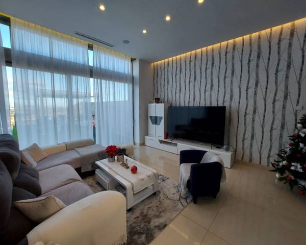 6 makuuhuone Huvila myytävänä paikassa Ciudad Quesada, Rojales mukana uima-altaan 
autotalli - 1 399 000 € (Ref: 6643593)