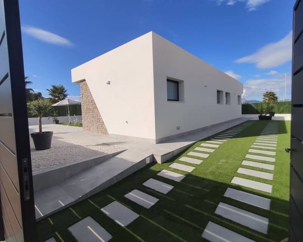 3 soveværelse Villa til salg i Calasparra med swimmingpool garage - € 345.000 (Ref: 6693775)