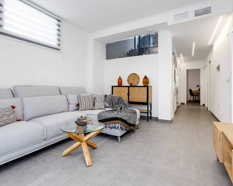 5 chambre Villa/Maison à vendre à La Mata avec piscine garage - 940 000 € (Ref: 6752806)