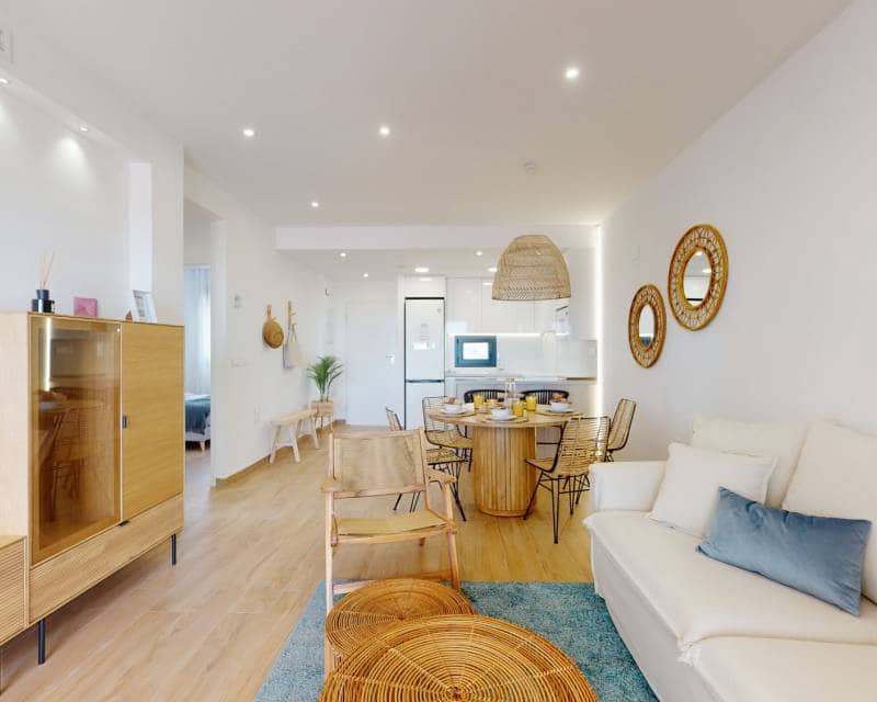 2 soverom Hus til salgs i Torrevieja med svømmebasseng garasje - € 329 900 (Ref: 6762950)