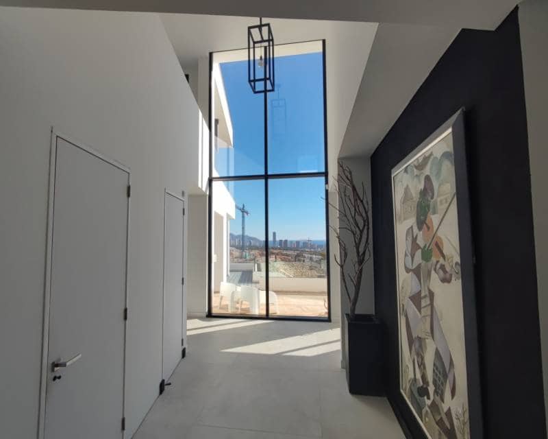 5 soverom Villa til salgs i Finestrat med svømmebasseng garasje - € 1 995 000 (Ref: 6833013)