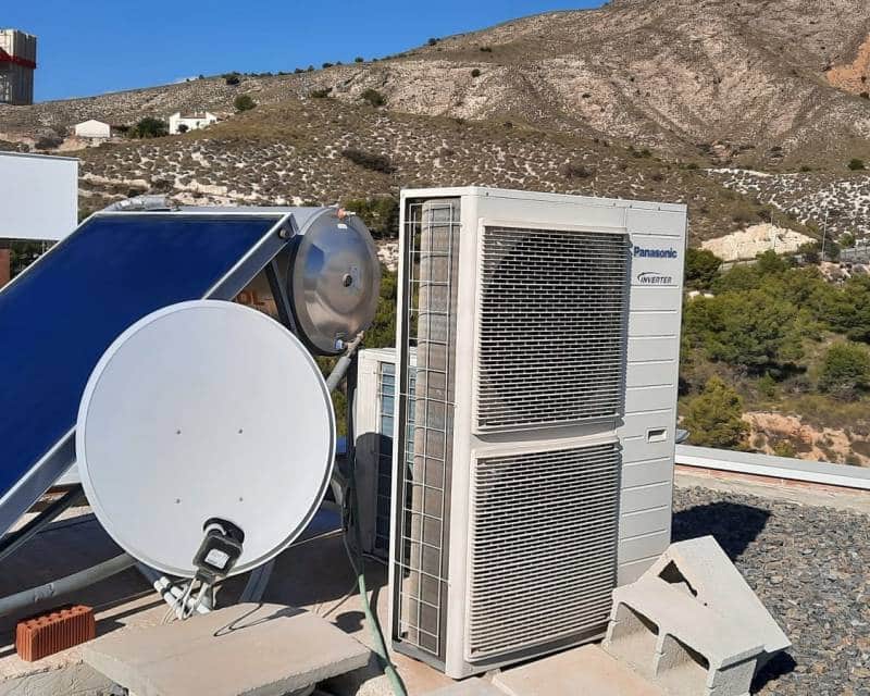 5 soverom Villa til salgs i Finestrat med svømmebasseng garasje - € 1 995 000 (Ref: 6833013)