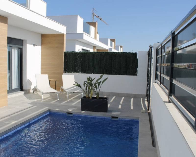 3 bedroom Villa for sale in Roldan with pool - € 392,500 (Ref: 6875494)