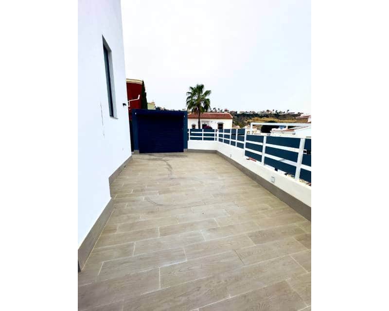 Chalet de 4 habitaciones en Ciudad Quesada en venta con piscina garaje - 834.000 € (Ref: 6914987)