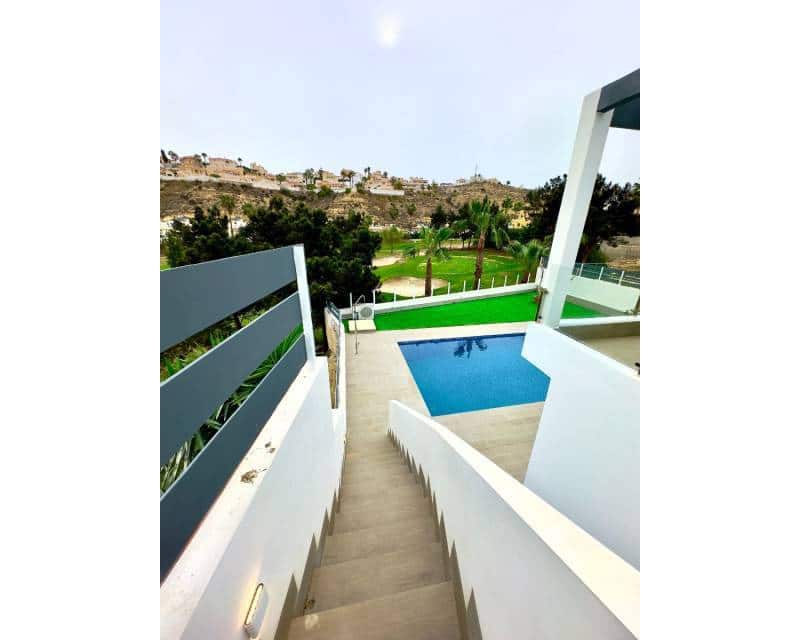 Chalet de 4 habitaciones en Ciudad Quesada en venta con piscina garaje - 834.000 € (Ref: 6914987)