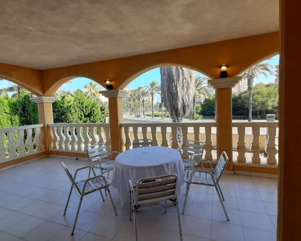 3 soverom Villa til salgs i La Manga del Mar Menor med svømmebasseng garasje - € 780 000 (Ref: 6914992)