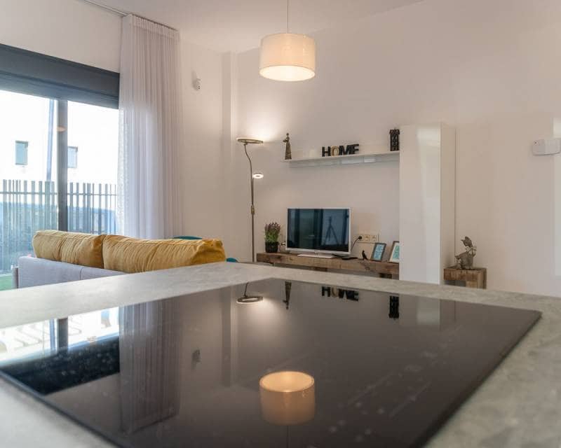 3 sypialnia Dom na sprzedaż w Torrevieja z basenem - 299 900 € (Ref: 6966259)