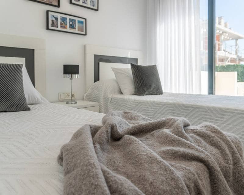 3 sypialnia Dom na sprzedaż w Torrevieja z basenem - 299 900 € (Ref: 6966259)