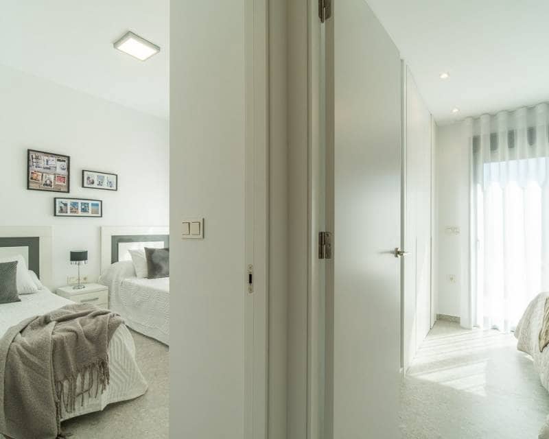 3 sypialnia Dom na sprzedaż w Torrevieja z basenem - 299 900 € (Ref: 6966259)