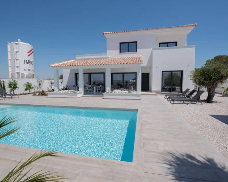 3 bedroom Villa for sale in San Fulgencio with pool garage - € 644,000 (Ref: 6996329)