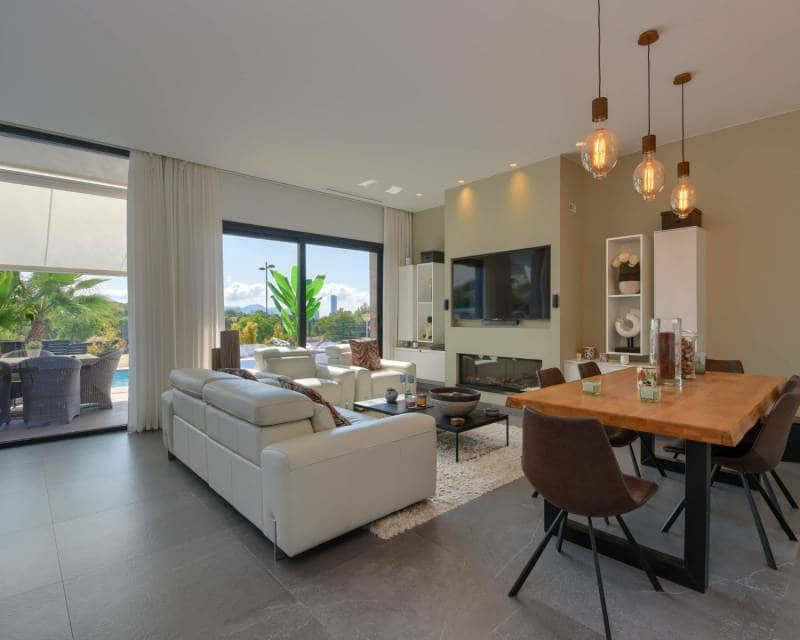 2 slaapkamer Villa te koop in Finestrat met zwembad garage - € 630.000 (Ref: 7044398)