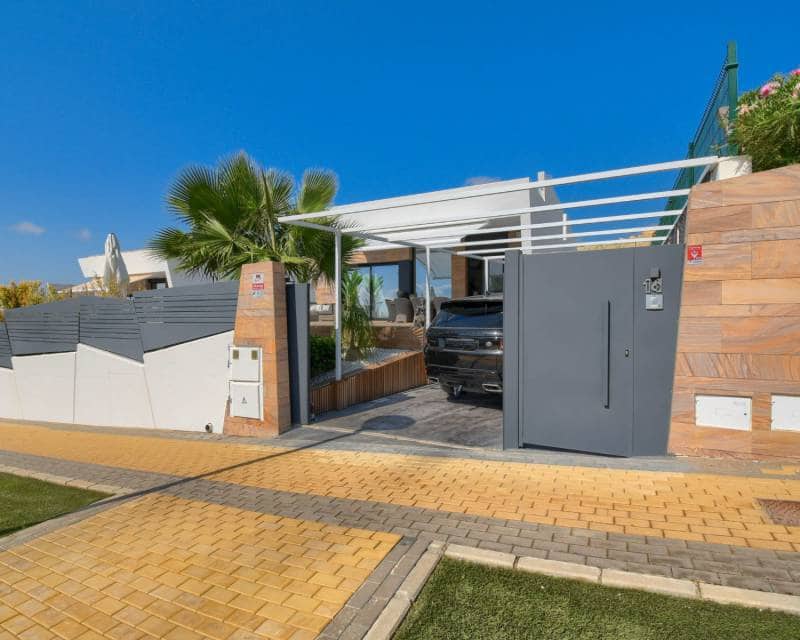 2 slaapkamer Villa te koop in Finestrat met zwembad garage - € 630.000 (Ref: 7044398)