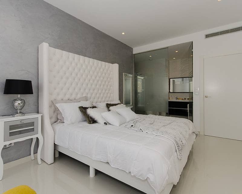 4 soveværelse Villa til salg i Dehesa de Campoamor med swimmingpool garage - € 975.000 (Ref: 7069954)