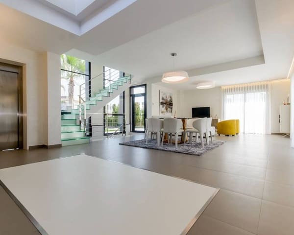 3 slaapkamer Villa te koop in Dehesa de Campoamor, Orihuela met zwembad garage - € 1.175.000 (Ref: 7069955)