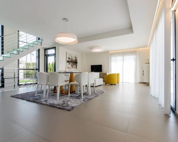 3 slaapkamer Villa te koop in Dehesa de Campoamor, Orihuela met zwembad garage - € 1.175.000 (Ref: 7069955)