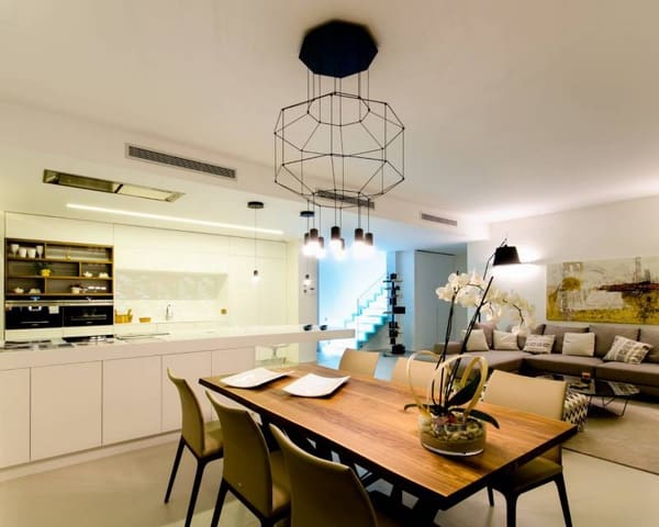 4 soveværelse Villa til salg i Campoamor, Orihuela med swimmingpool garage - € 1.175.000 (Ref: 7069957)