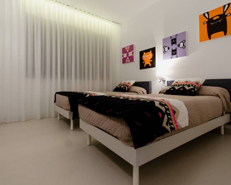 4 slaapkamer Villa te koop in Campoamor met zwembad garage - € 1.175.000 (Ref: 7069957)