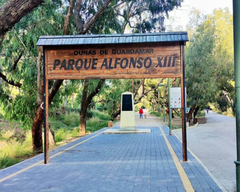 2 makuuhuone Huoneisto myytävänä paikassa Guardamar del Segura mukana uima-altaan 
autotalli - 269 500 € (Ref: 7108897)