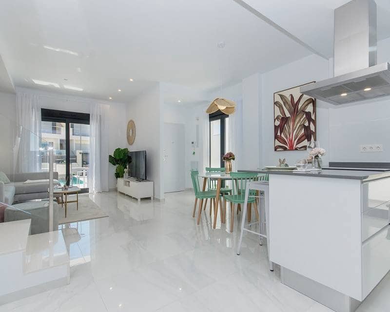 3 bedroom Villa for sale in Orihuela Costa with pool - € 389,000 (Ref: 7112152)