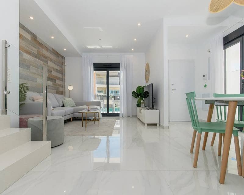 3 bedroom Villa for sale in Orihuela Costa with pool - € 389,000 (Ref: 7112152)