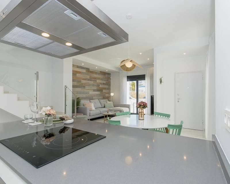 3 bedroom Villa for sale in Orihuela Costa with pool - € 389,000 (Ref: 7112152)