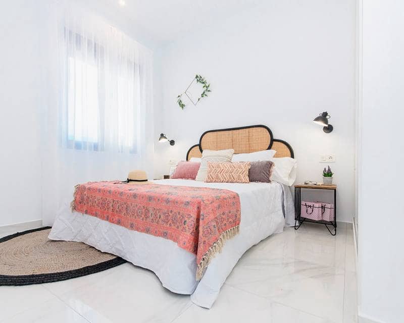 3 bedroom Villa for sale in Orihuela Costa with pool - € 389,000 (Ref: 7112152)