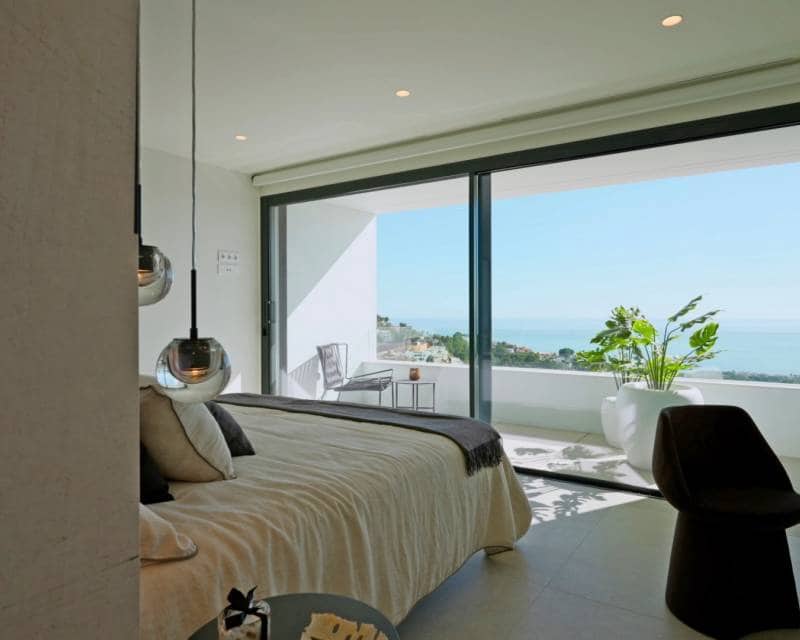 4 bedroom Villa for sale in Altea with pool garage - € 2,135,000 (Ref: 7204870)