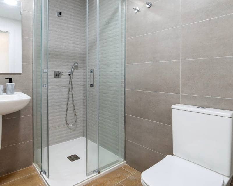 3 slaapkamer Rijtjeshuis te koop in Busot met zwembad garage - € 355.000 (Ref: 7216779)