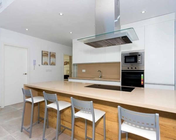 3 quarto Moradia para venda em Daya Nueva com piscina garagem - 349 000 € (Ref: 7370943)